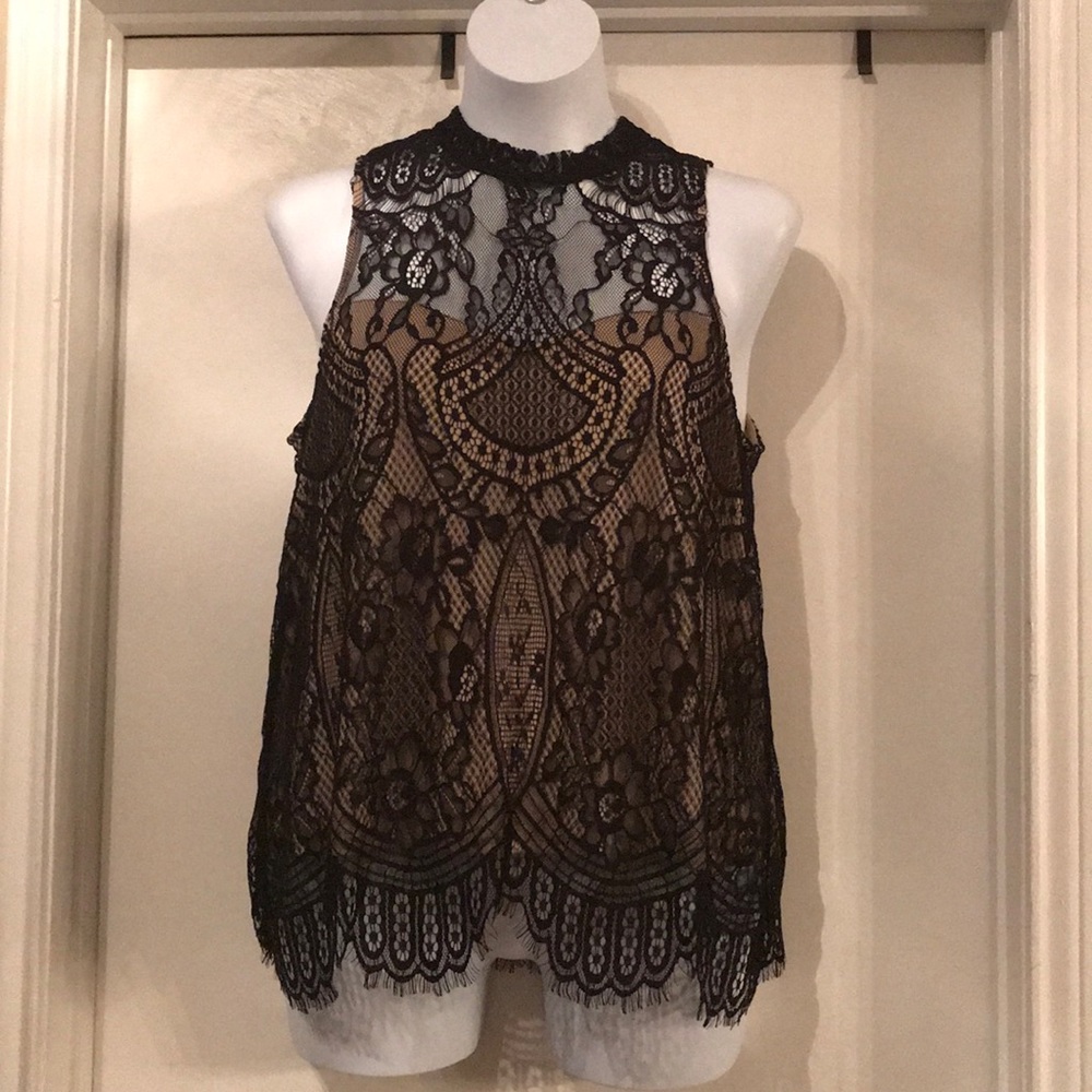 New York and Company Lace top, Size Large